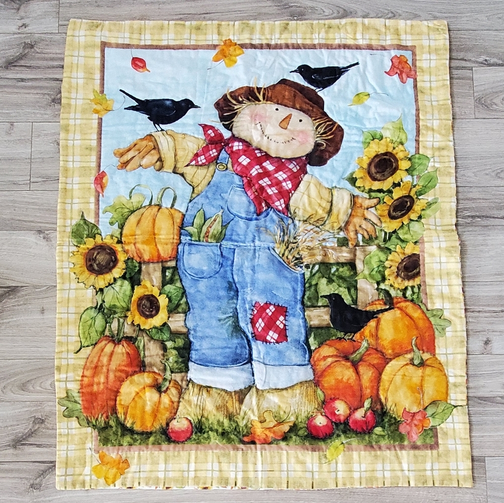 Vintage Fall/Halloween/Scarecrow Handmade Quilted Blanket, Decor, 42", EUC
